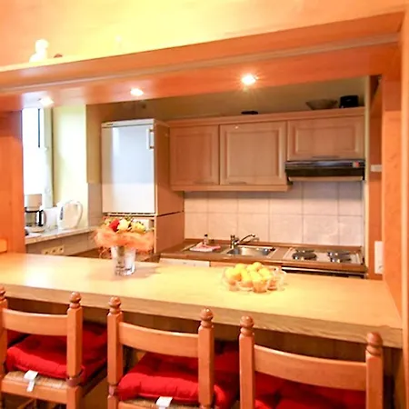 Modern 50m² + Garden 아파트 *