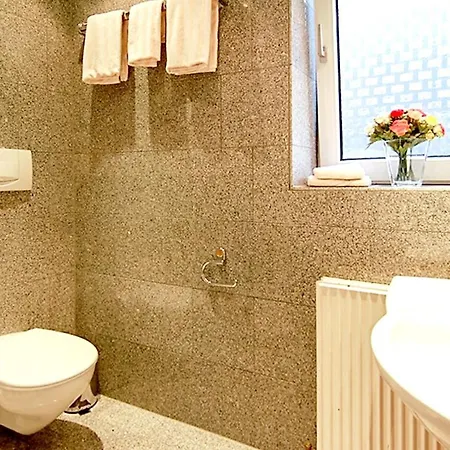 Modern 50m² + Garden * 베스터란트